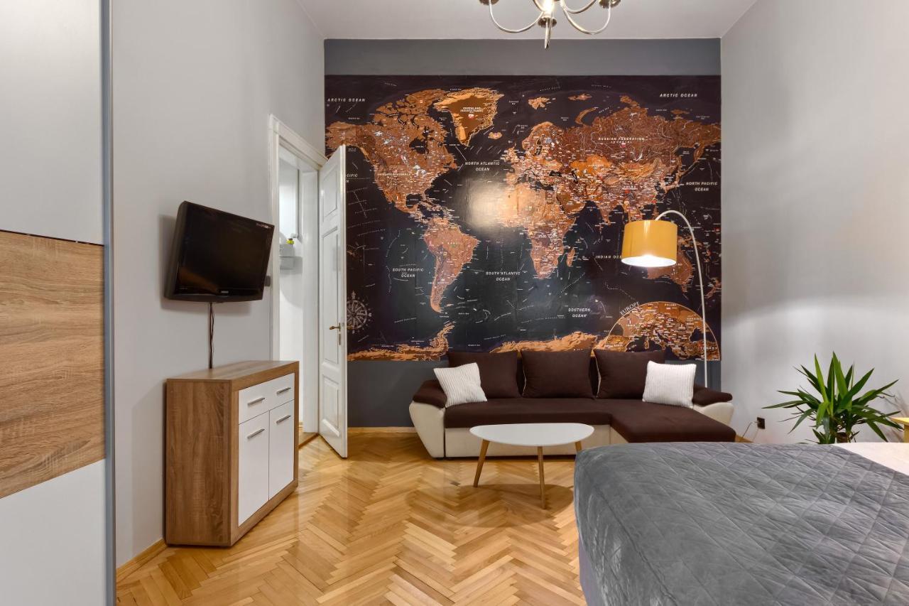 Comfortable Apartments In The Old Town Of Krakau Buitenkant foto